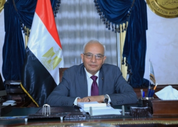 الدكتور رضا حجازي وزير التعليم