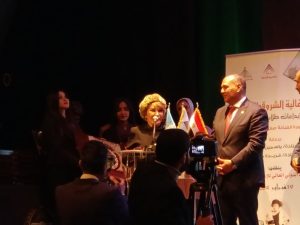 الفنانة صفية العمري ضيفة شرف مهرجان تكريم كليات الإعلام 