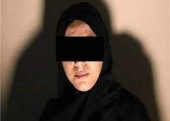 جبروت امرأة .. شيطانة العجوزة قتلت عشيقها بيد زوجها وشوهت جثته.. صورة أرشيفية