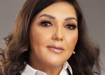 جميلة إسماعيل رئيس حزب الدستور
