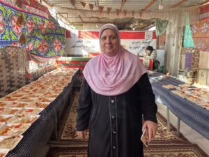الحاجة عزيزة