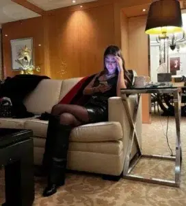 شريهان تشارك جمهورها لحظات احتفالها