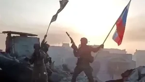 أستاذ العلوم السياسية