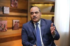 الإعلامي محمد الباز