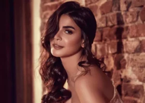 الفنانة رانيا منصور 