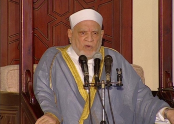 الدكتور احمد عمر هاشم