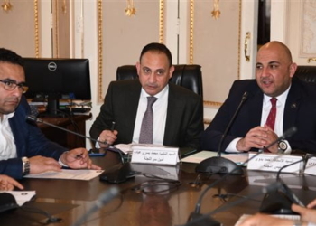 لجنة الاتصالات