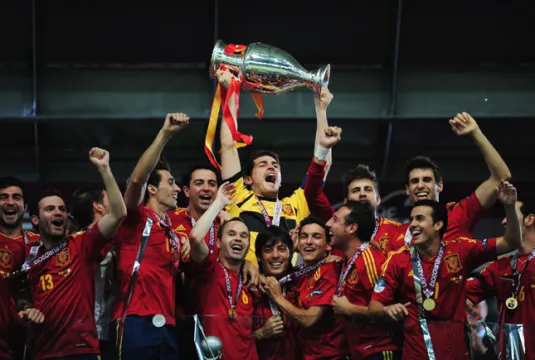 إسبانيا بطل يورو 2012