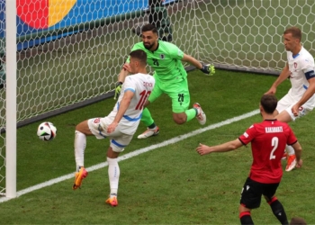 جورجيا والتشيك يورو