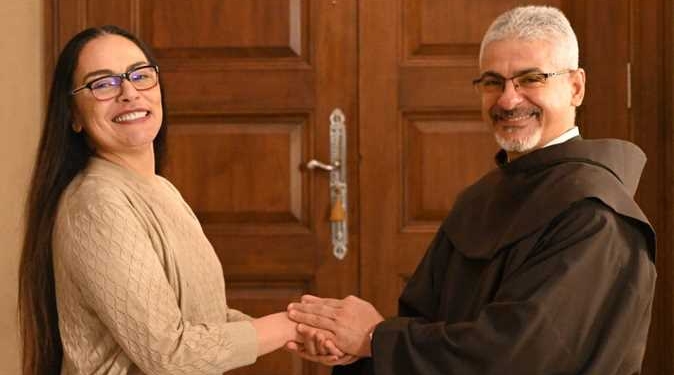 النجمة شريهان