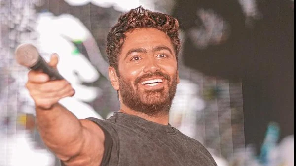 الفنان تامر حسني