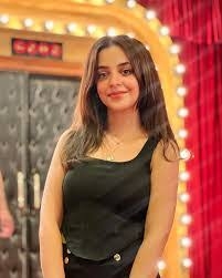 الفنانة ريم المصري