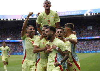إسبانيا بطل الأولمبياد
