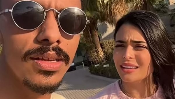 كزبرة وأسماء جلال يثيران الجدل بعد شائعات ارتباطهما.. «مكسوفة مني»