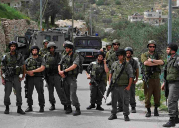 الاحتلال يعتقل 40 فلسطيني من الضّفة