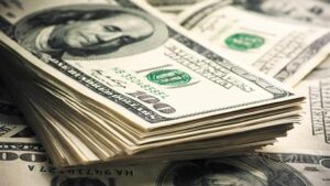 أسعار صرف الدولار اليوم