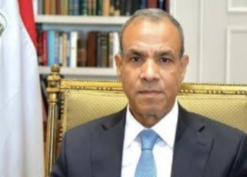 وزير الخارجية والهجرة