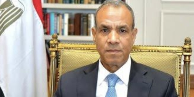وزير الخارجية والهجرة