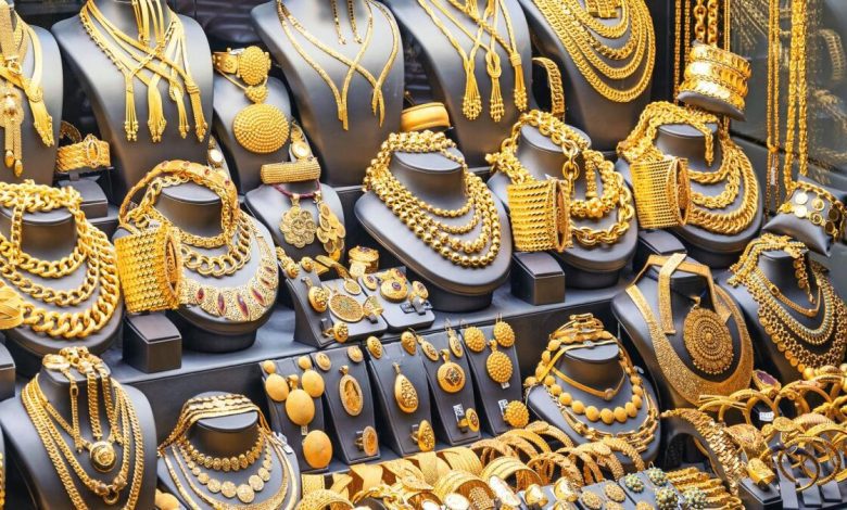 عيار 21 الآن في الصاغة بيع وشراء بعد آخر ارتفاع