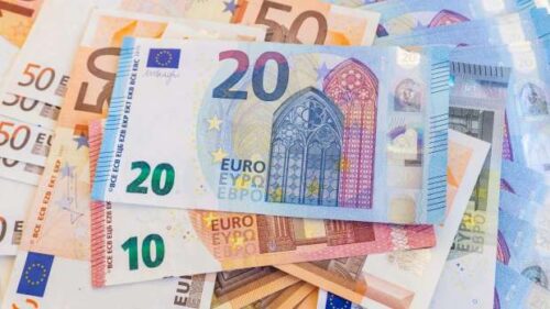 سعر اليورو مقابل الجنيه المصري اليوم، 
