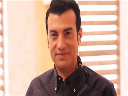 الفنان إيهاب توفيق
