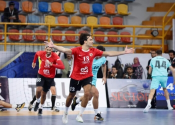 الأهلي يفوز بالسوبر الإفريقي في كرة اليد