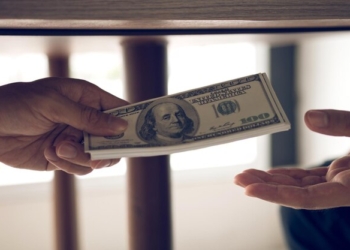 أسعار صرف الدولار مقابل الجنيه المصري اليوم السبت