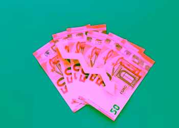 سعر اليورو مقابل الجنيه المصري الجمعة 25 أكتوبر