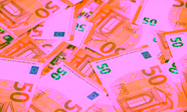 سعر اليورو مقابل الجنيه في جميع البنوك اليوم