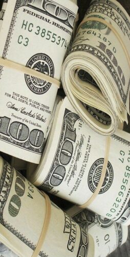 سعر الدولار الآن في البنوك المصرية بيع وشراء