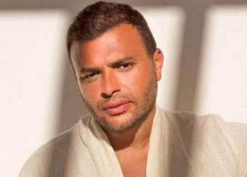 ألبومات النجوم الكبار