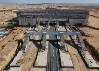 محطات القطار الكهربائي السريع