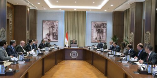 اجتماع الحكومة لمتابعة تحويل السيارات للعمل بالغاز الطبيعي