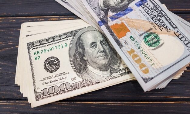 سعر الدولار مقابل الجنيه اليوم الأربعاء 6 نوفمبر
