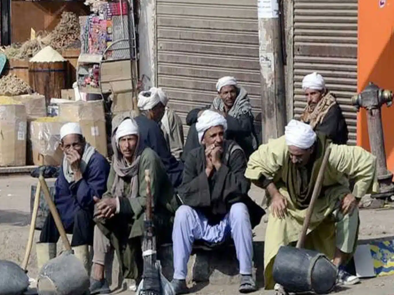 الفئات المستحقة منحة العمالة غير المنتظمة 