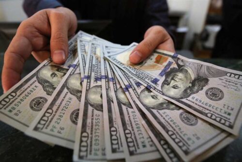 سعر الدولار مقابل الجنيه.