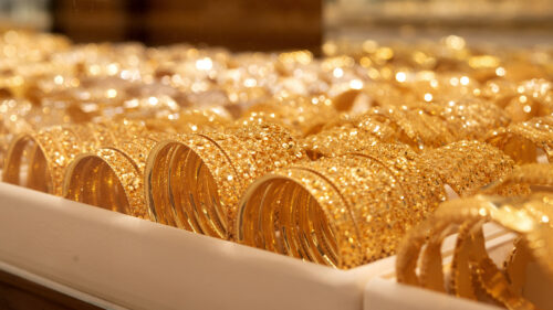 a big drop in the price of gold today, Friday, November 15