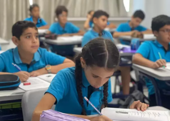 التحويلات بين المدارس