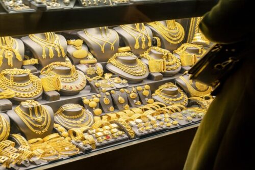 بكم جرام الذهب في السودان اليوم عيار 24 بيع وشراء.. السعر غير متوقع