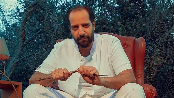 أحمد أمين
