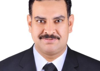 محمود ياسين، خبير أسواق المال
