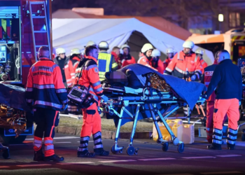تفاصيل حادث الدهس في ألمانيا: مقتل 11 شخصاً وإصابة 80 آخرين في سوق عيد الميلاد بمدينة ماغدبورغ. التحقيقات مستمرة والجدل يتصاعد