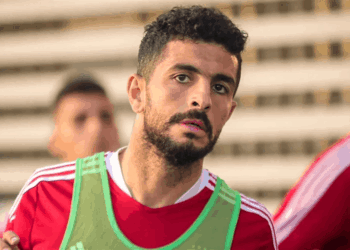اللاعب أيمن أشرف