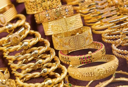 تفاصيل جديدة حول سعر الذهب عيار 18 اليوم بالمصنعية في مصر