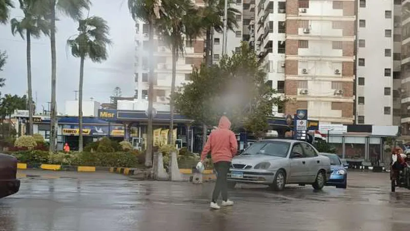 الإسكندرية في مواجهة نوة عيد الميلاد
