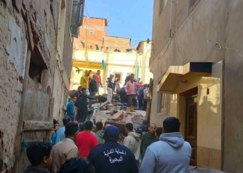انهيار منزل قديم فى البحيرة