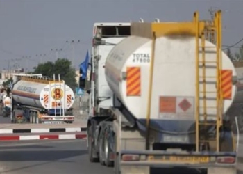 شاحنات المساعدات