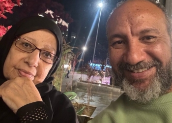 احمد فهيم ووالدته