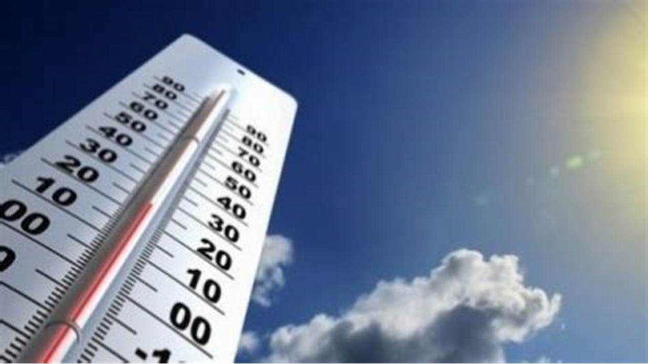 طقس معتدل نهارًا وشديد البرودة ليلًا