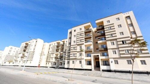 شقق الإسكان الاجتماعي